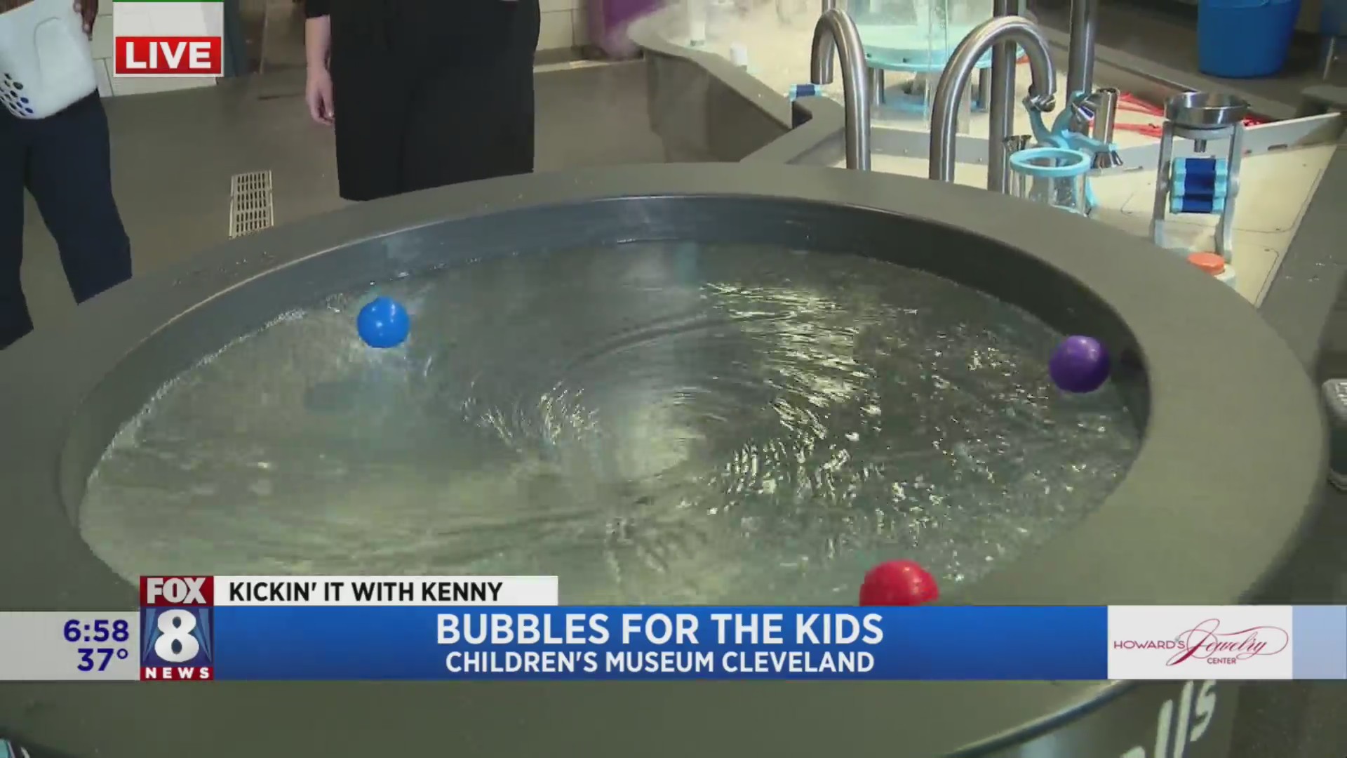 Kenny’s a kid again in the bubble laboratory at Children’s Museum of ...