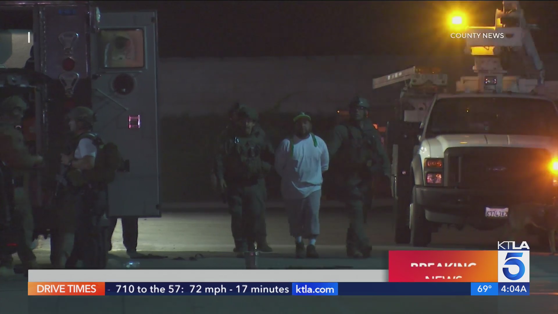 Standoff with armed man comes to end after nearly 11 hours in Orange ...