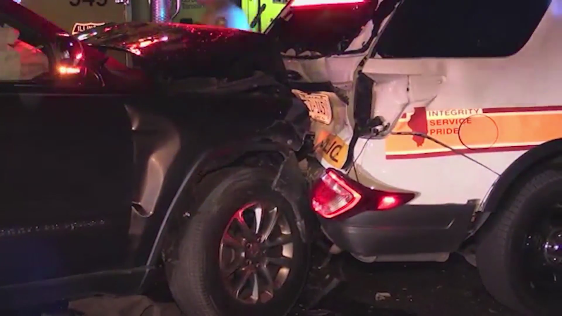 Drunk driver slams into Illinois State Trooper along Chicago interstate ...