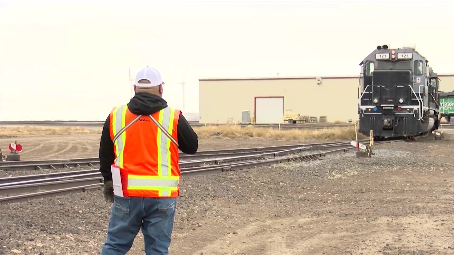 Working On The Railroad daily life of a train engineer and conductor KAMR