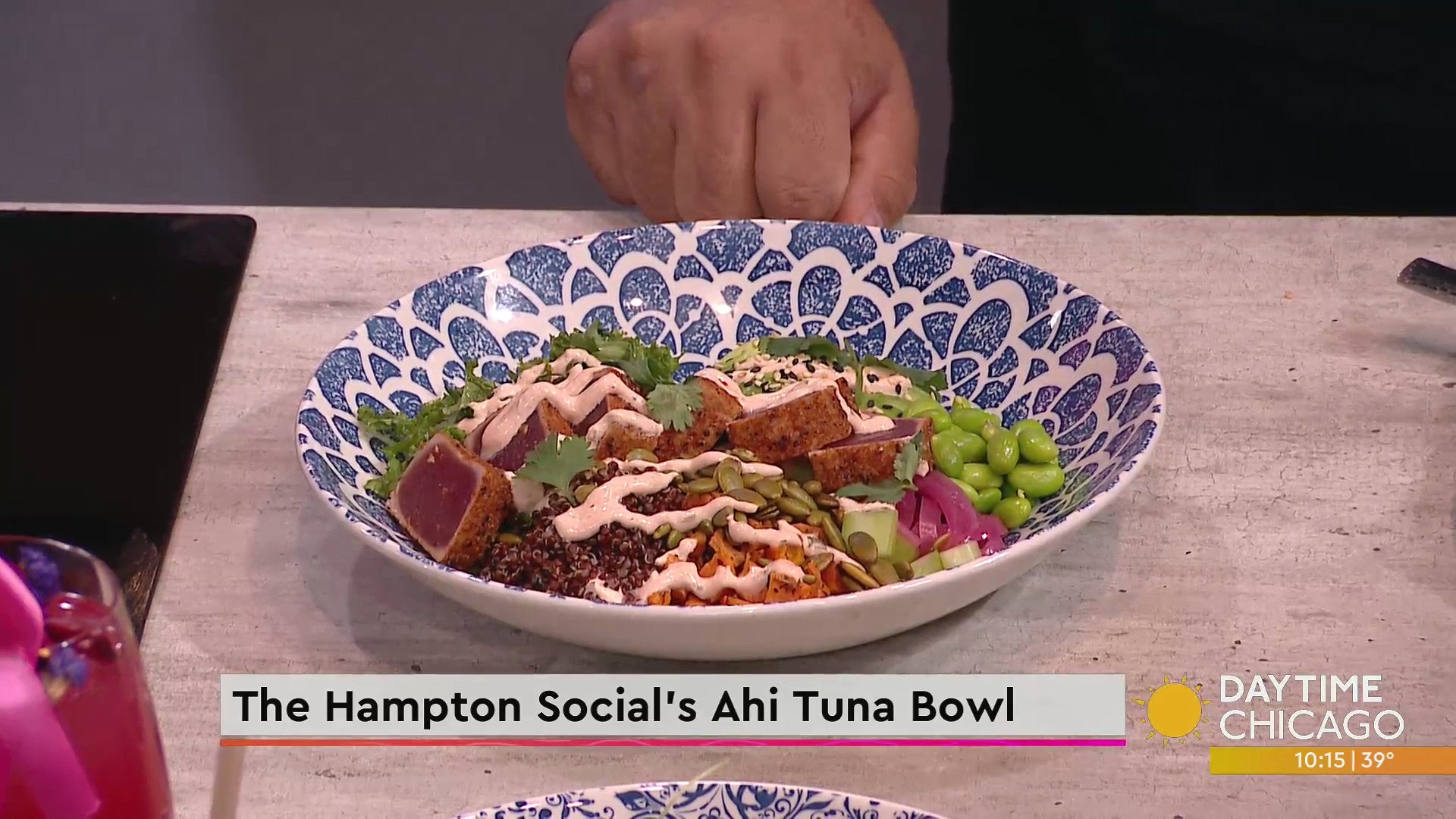 The Hampton Social’s Ahi Tuna Bowl WGNTV