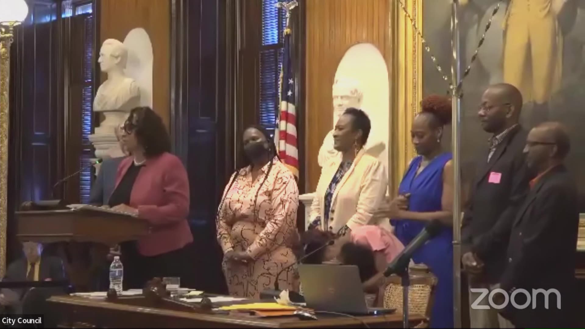 News 2’s Remarkable Woman recognized at Charleston City Council meeting ...