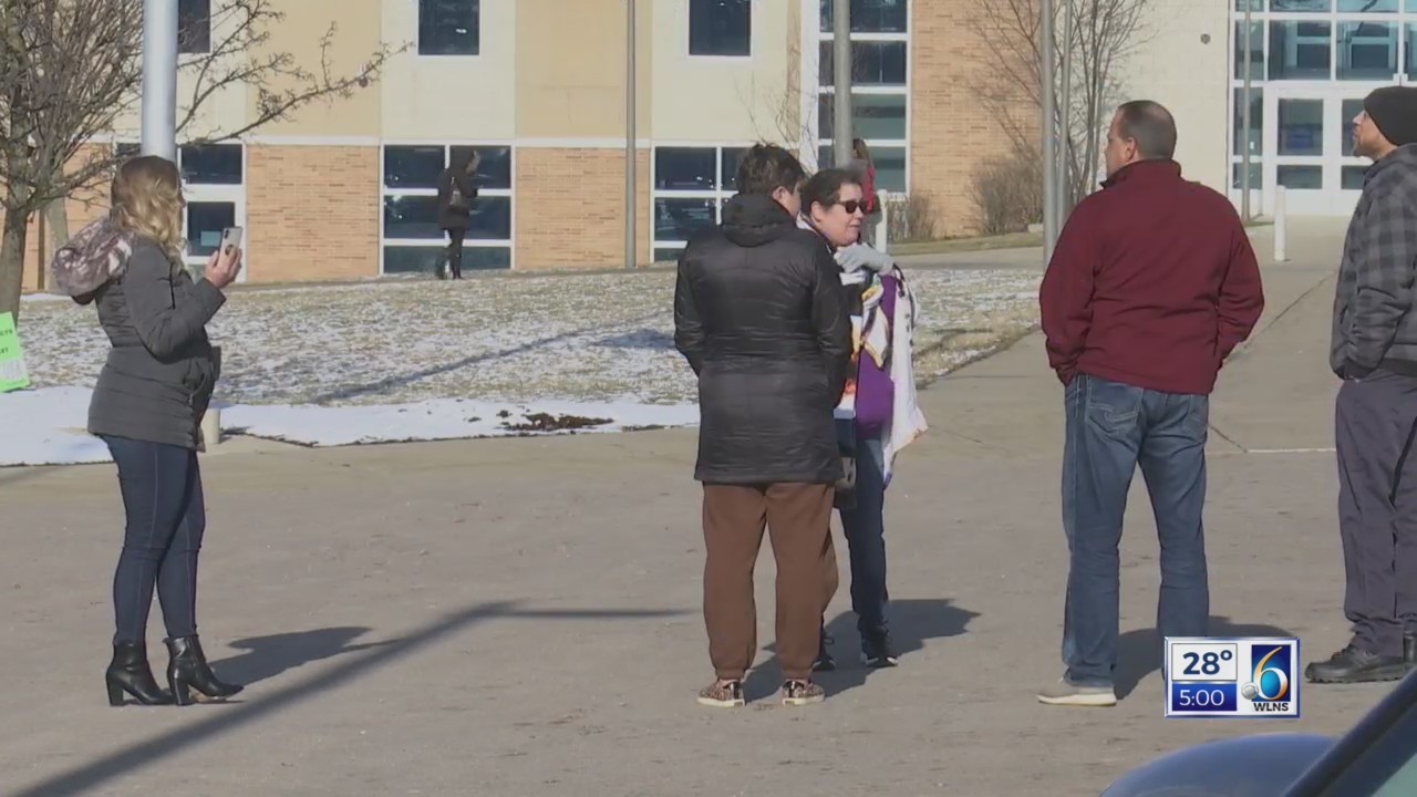 Parents speak up amid East Lansing High School safety issues WLNS 6 News