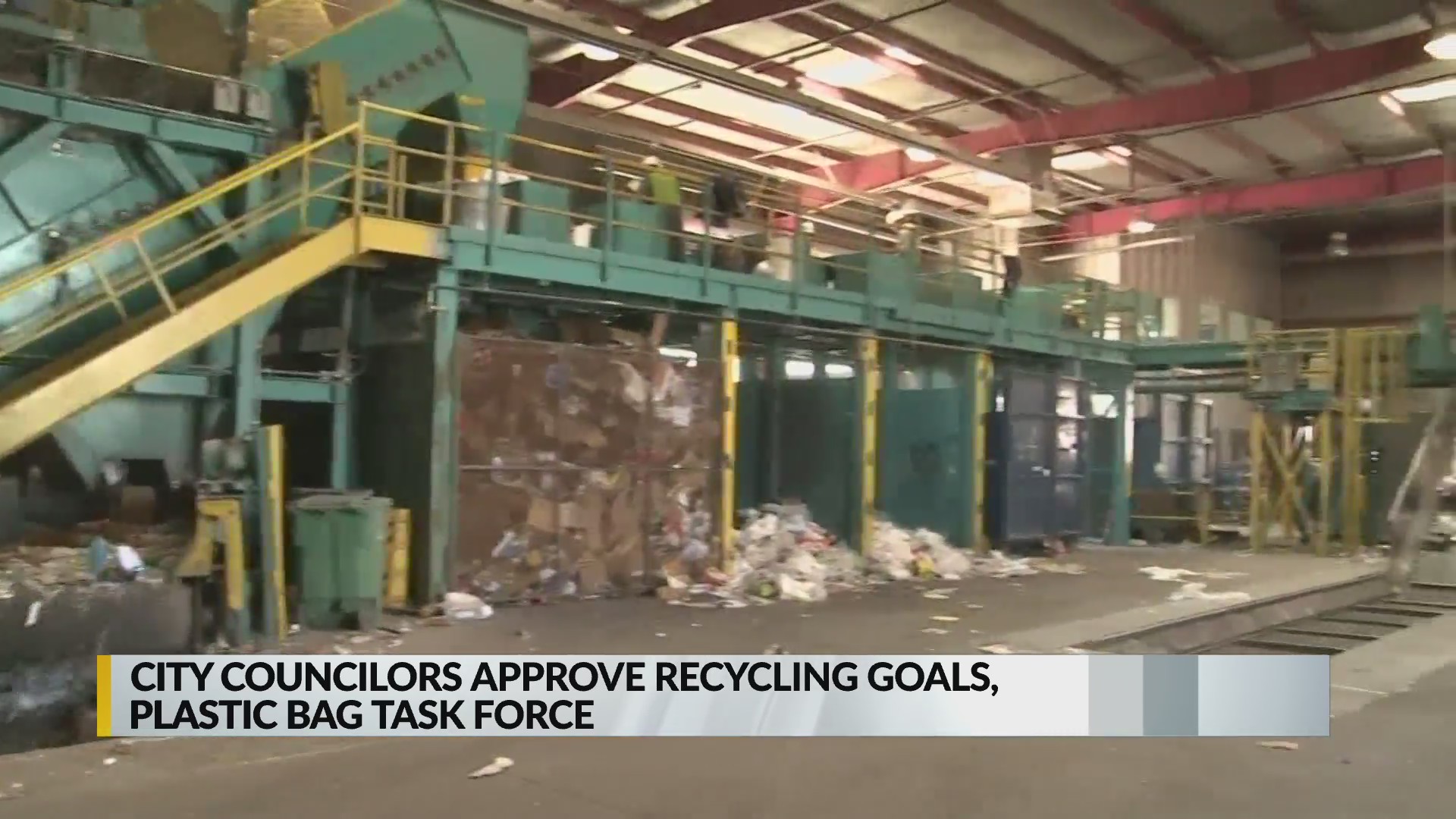 Albuquerque City Councilors approve recycling goals, plastic bag task