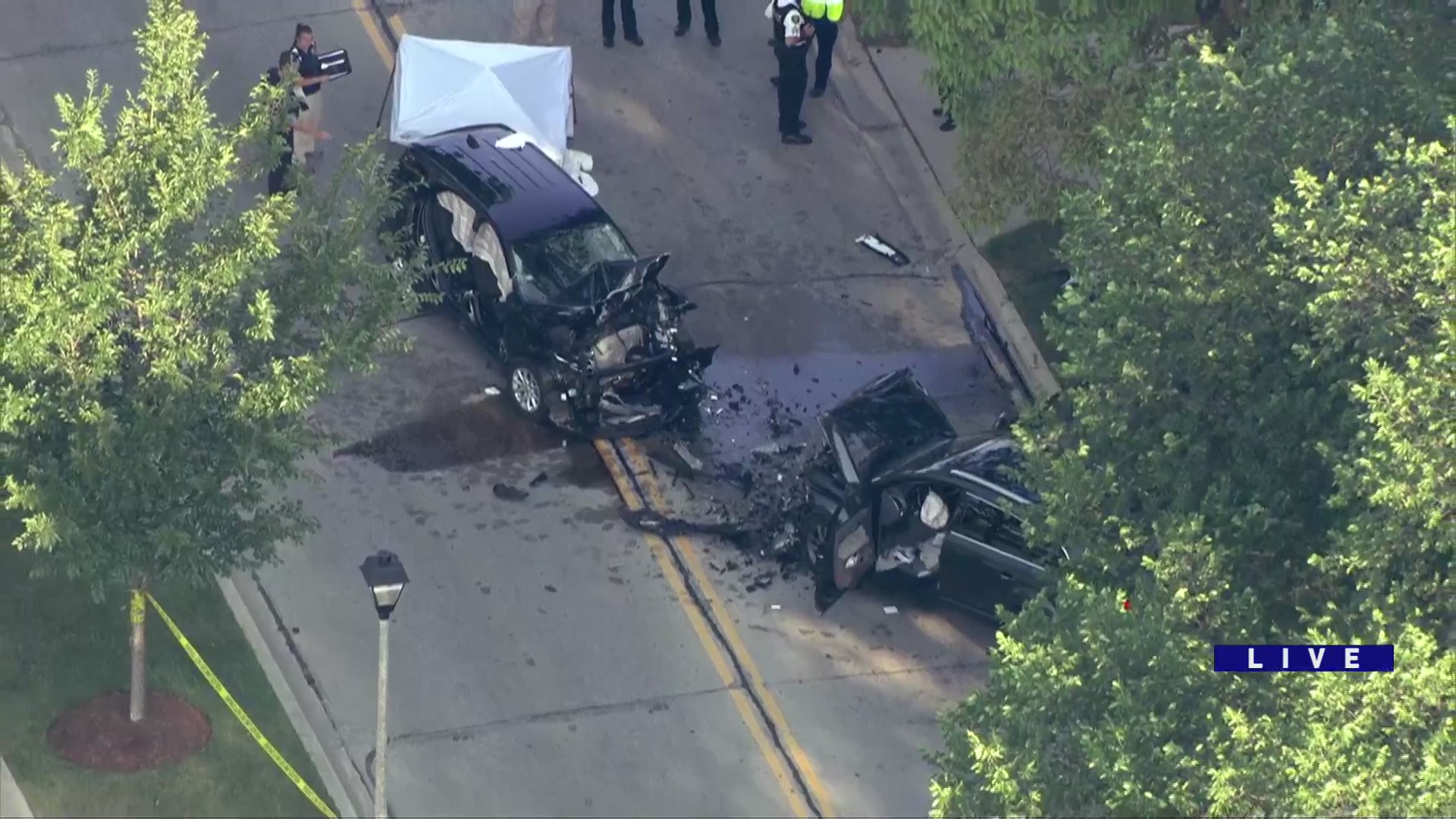 Police investigating crash in Elmhurst WGNTV