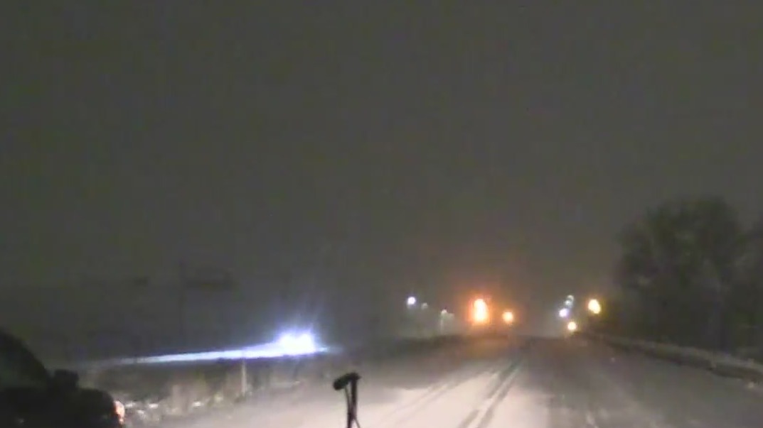 Roads slick on US 6 in Golden – FOX31 Denver