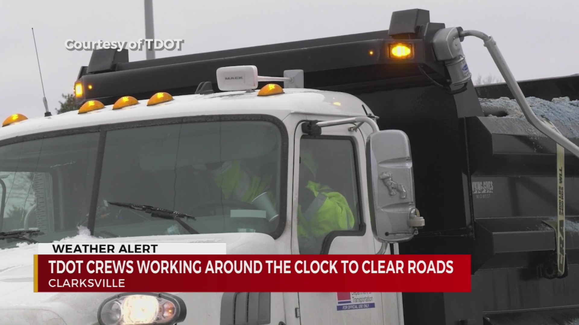 TDOT crews working around the clock to clear roads in Clarksville ...