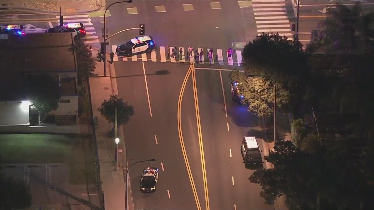 5 hospitalized in Pasadena shooting – KTLA