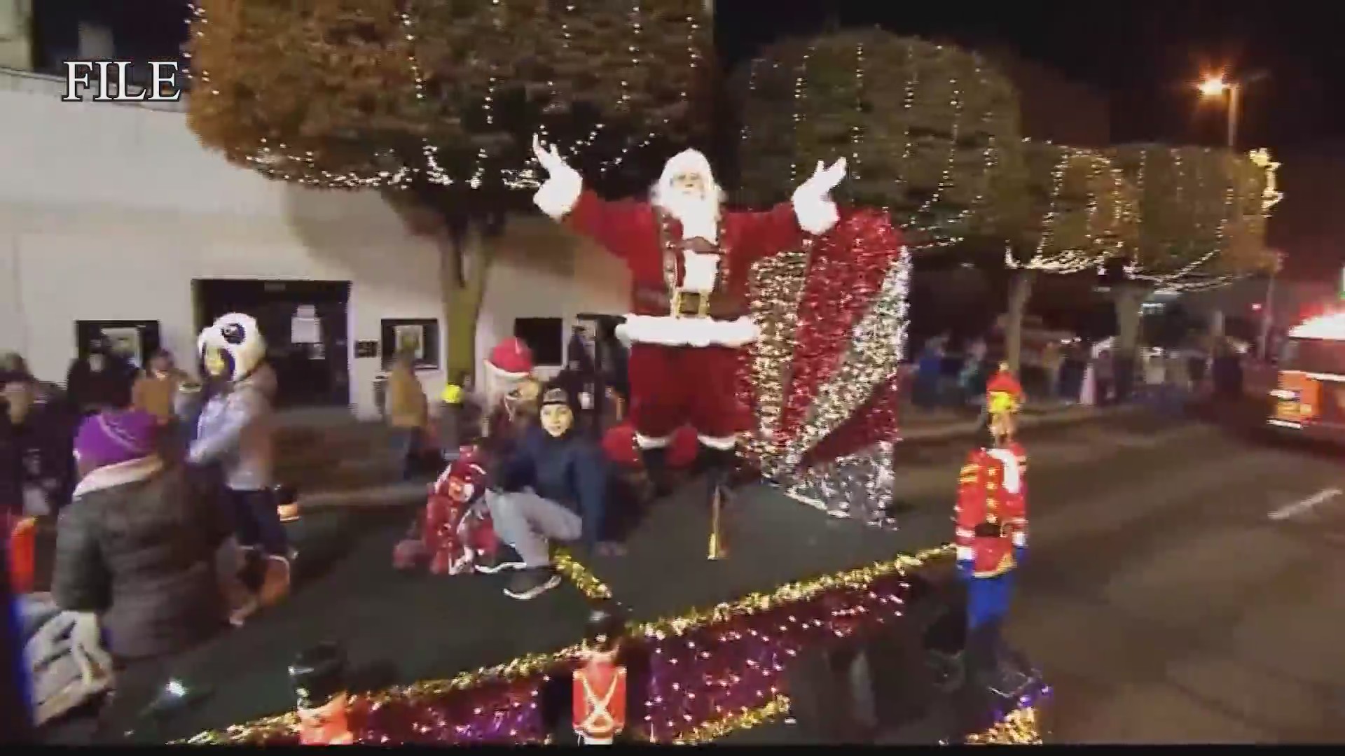 Wheeling christmas parade 2025 start time