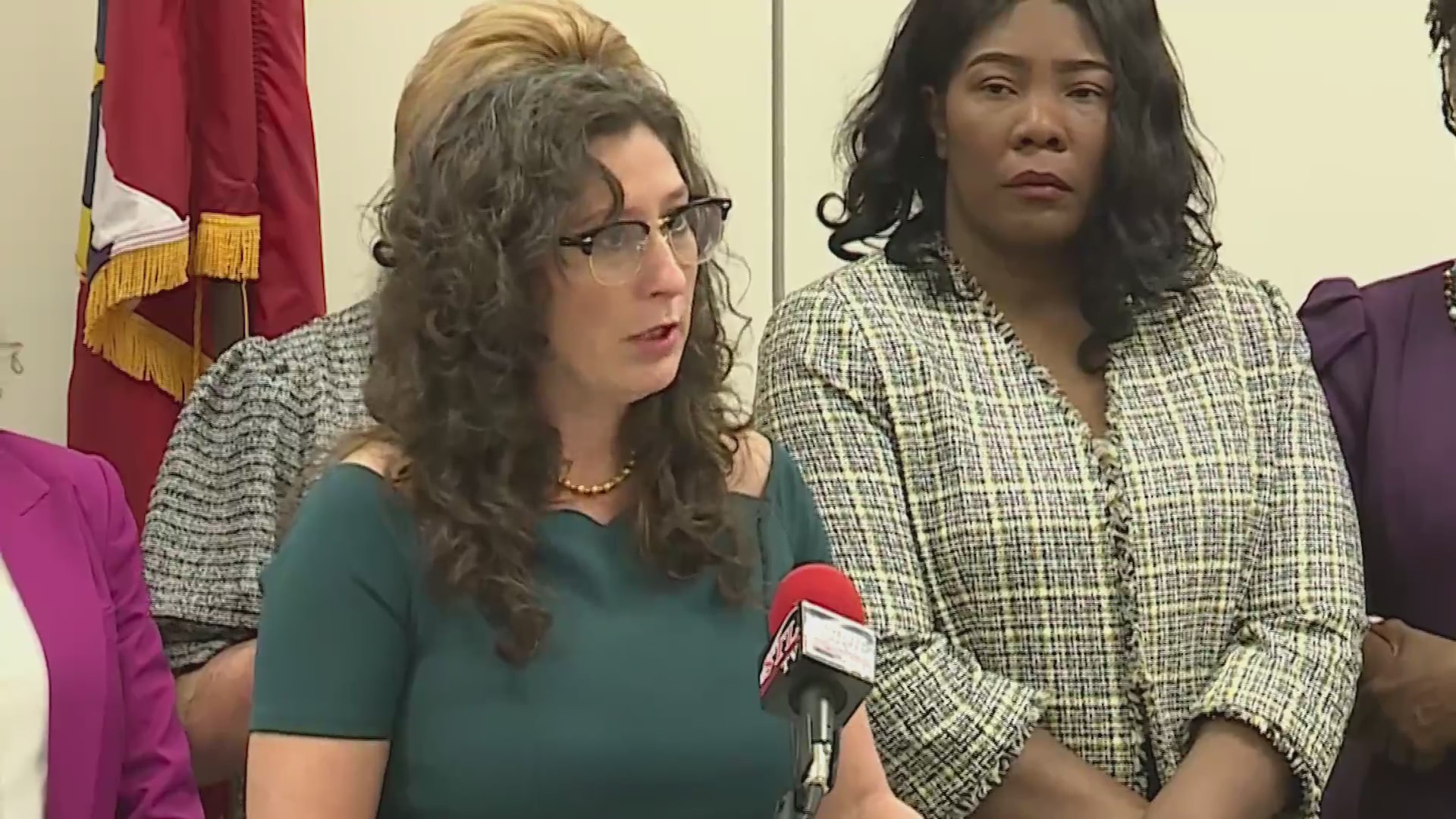 St. Louis leaders take action in fight against domestic violence – FOX 2
