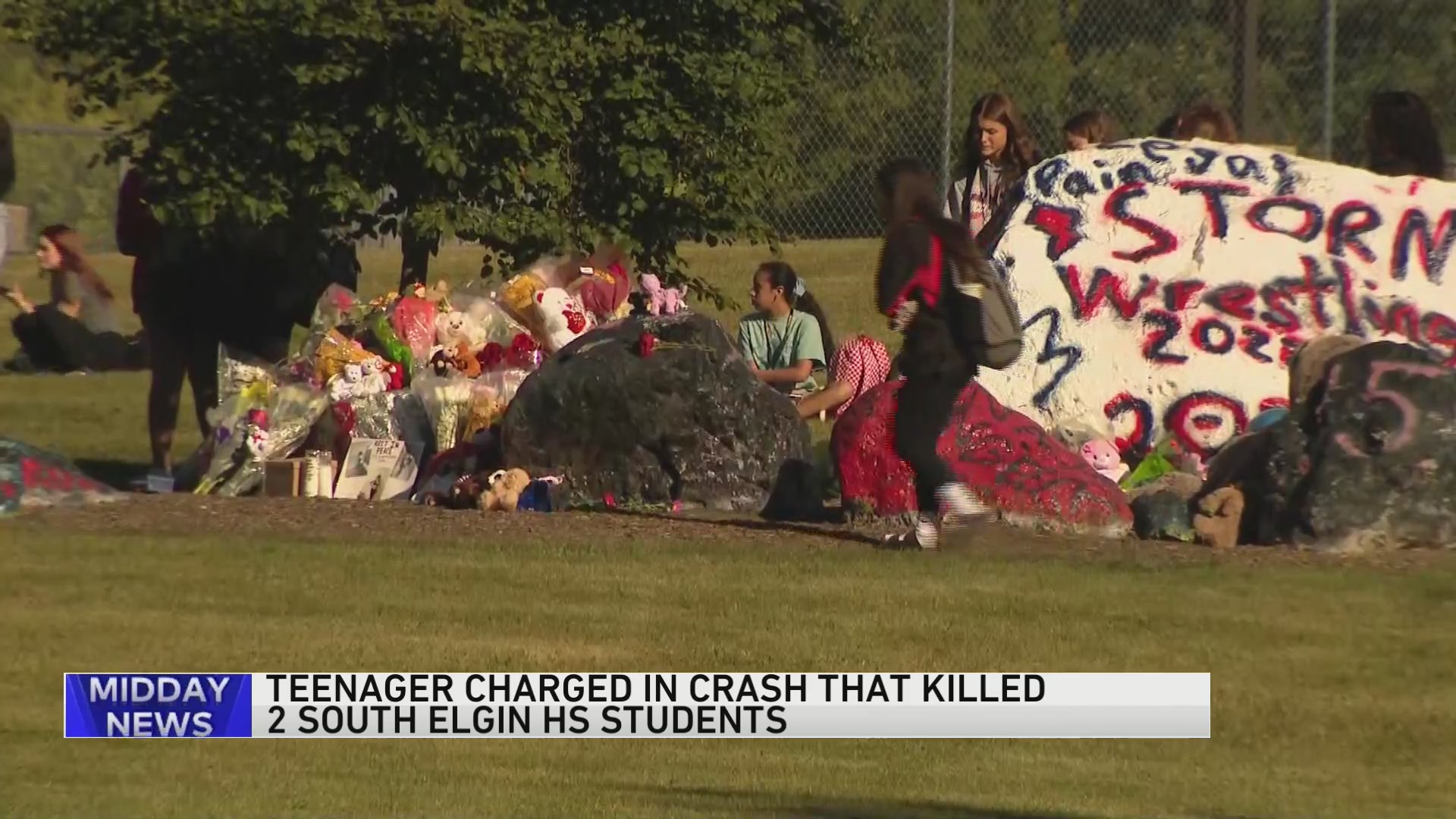 17yearold charged in crash that killed 2 South Elgin High School students WGNTV