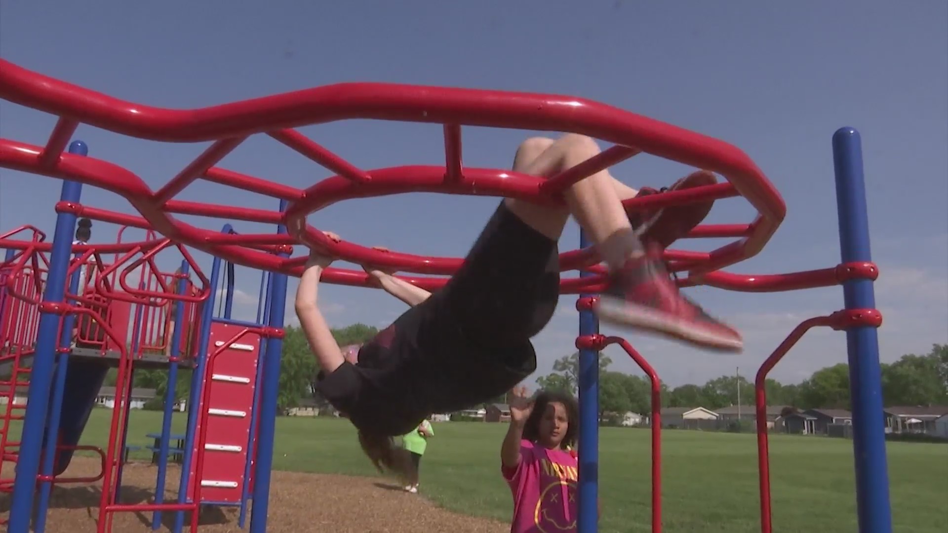 Loves Park elementary school celebrates opening of new playground