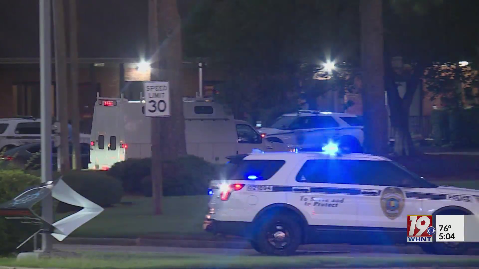Suspect in Custody After Barricade Situation – WHNT.com