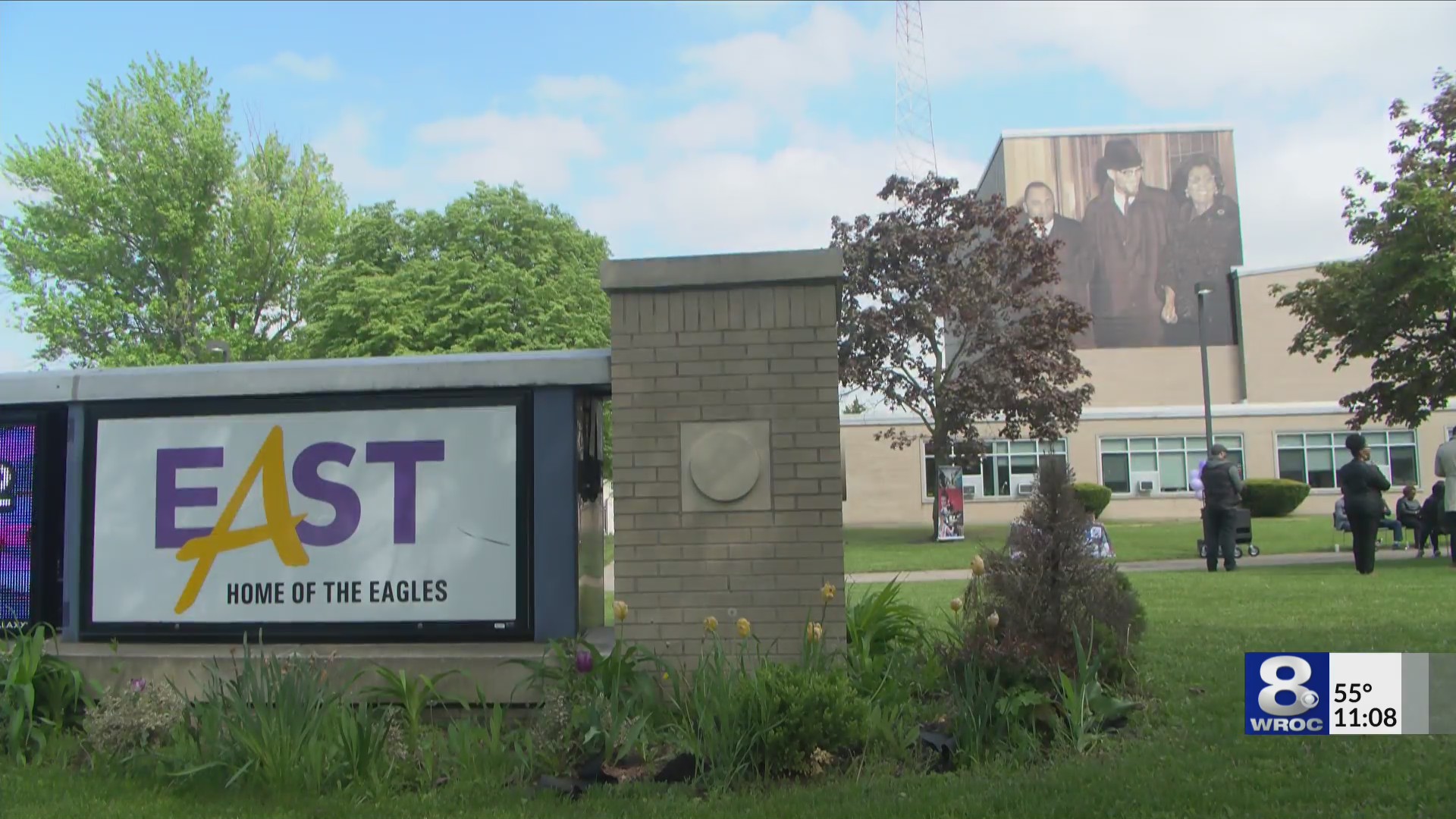 Rochester community celebrates mural of civil rights leaders at East ...