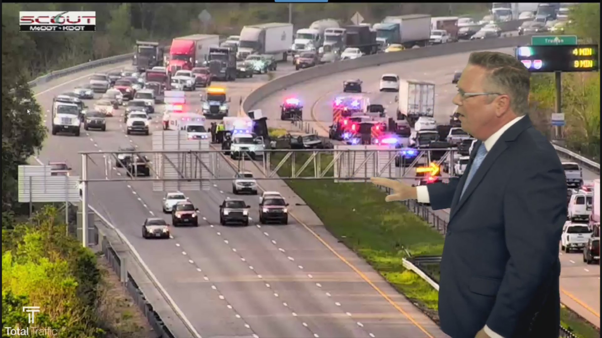 Multi-vehicle crash causes backup on I-435 – FOX 4 Kansas City WDAF-TV ...