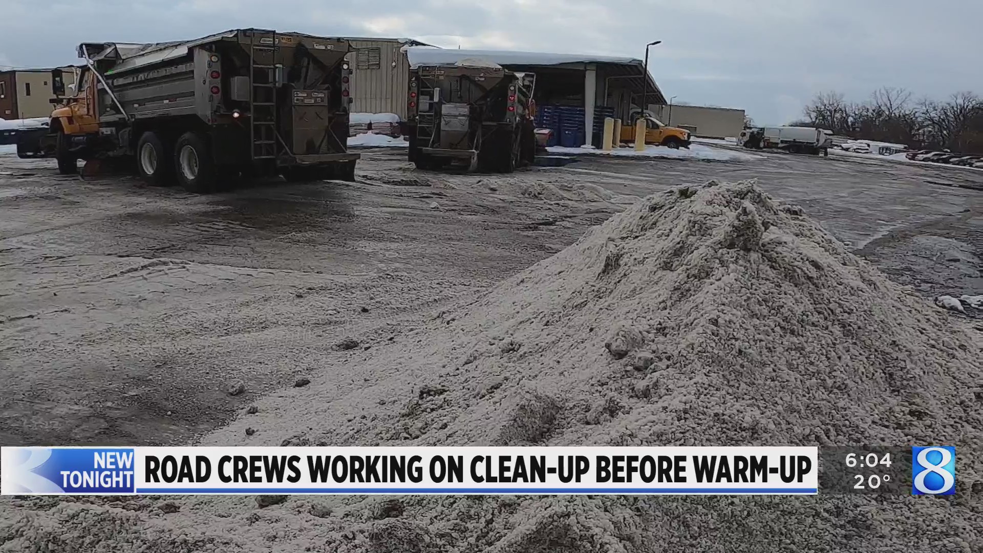 Crews working to clear roads after the blizzard – WOODTV.com
