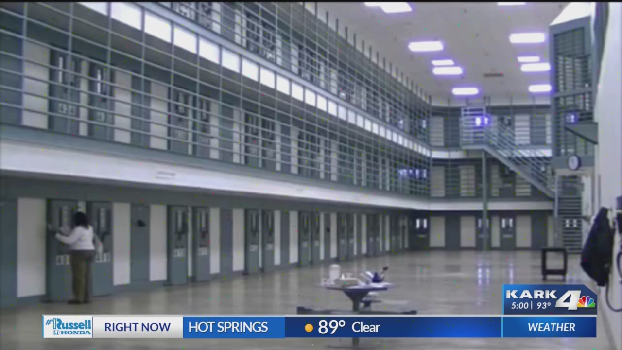 Pulaski County hosts meeting asking legislators to fund prison