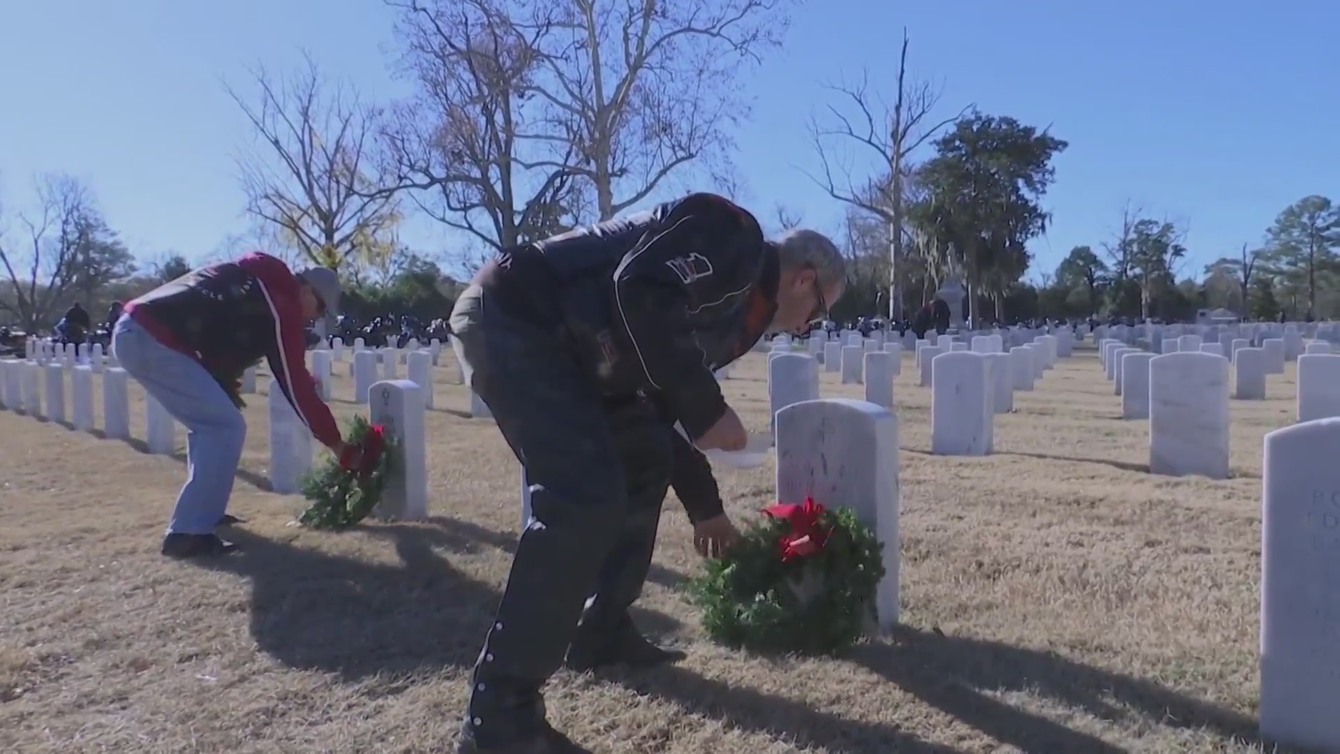 New Bern honors Wreaths Across America Day for 14th year WNCT