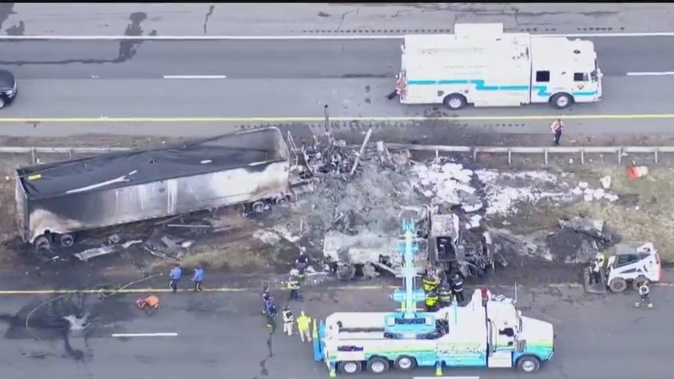 Dump truck driver killed in crash on I-78 in NJ – PIX11