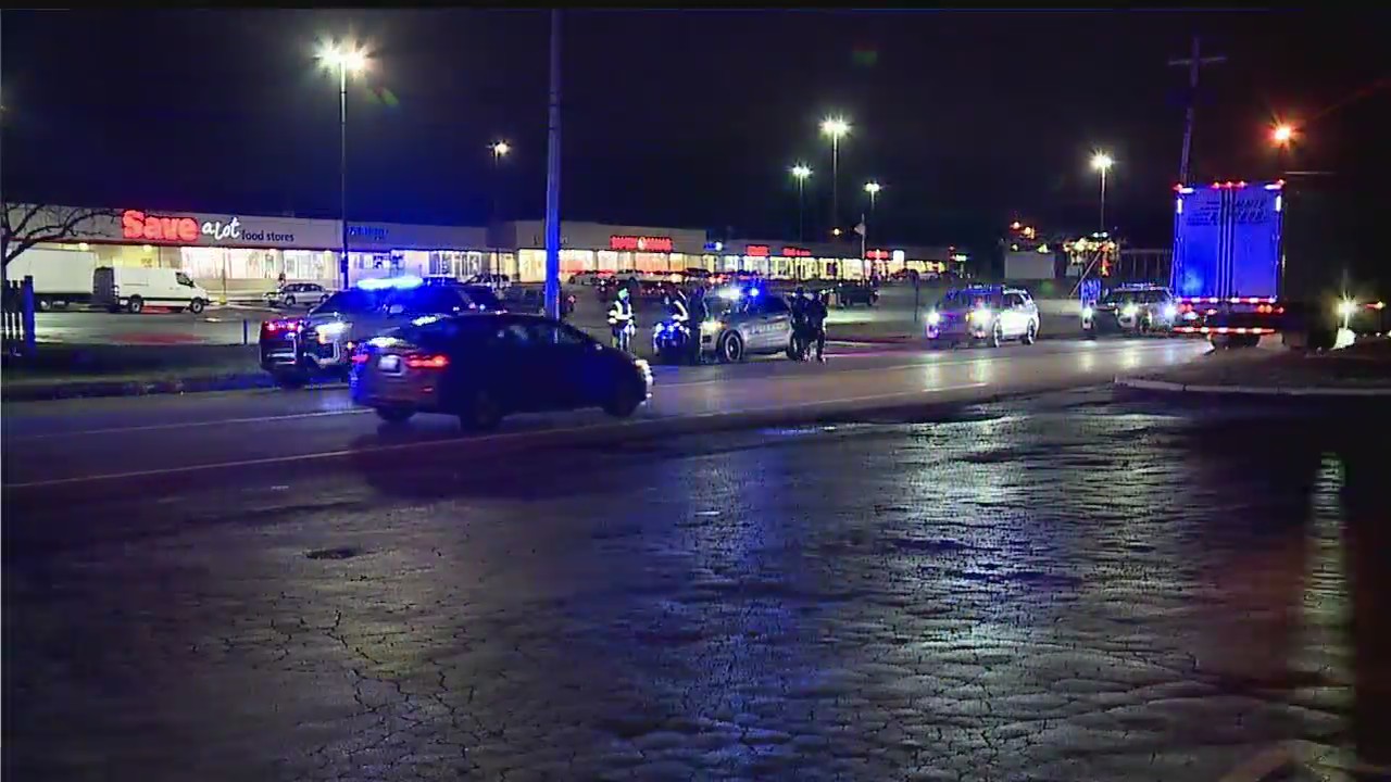 Driver facing charge after crashing into police cruiser – WKBN.com