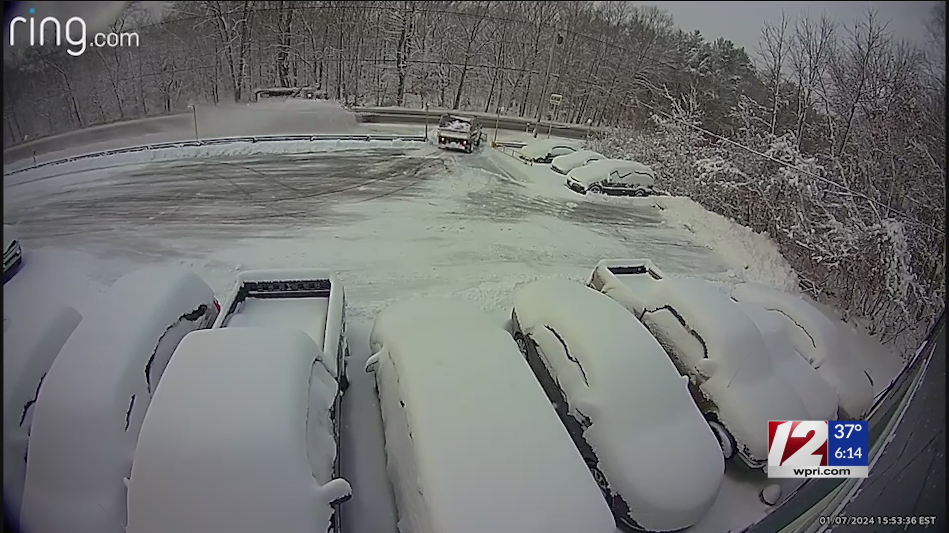 Video shows RIDOT plow hitting mailbox, driving away