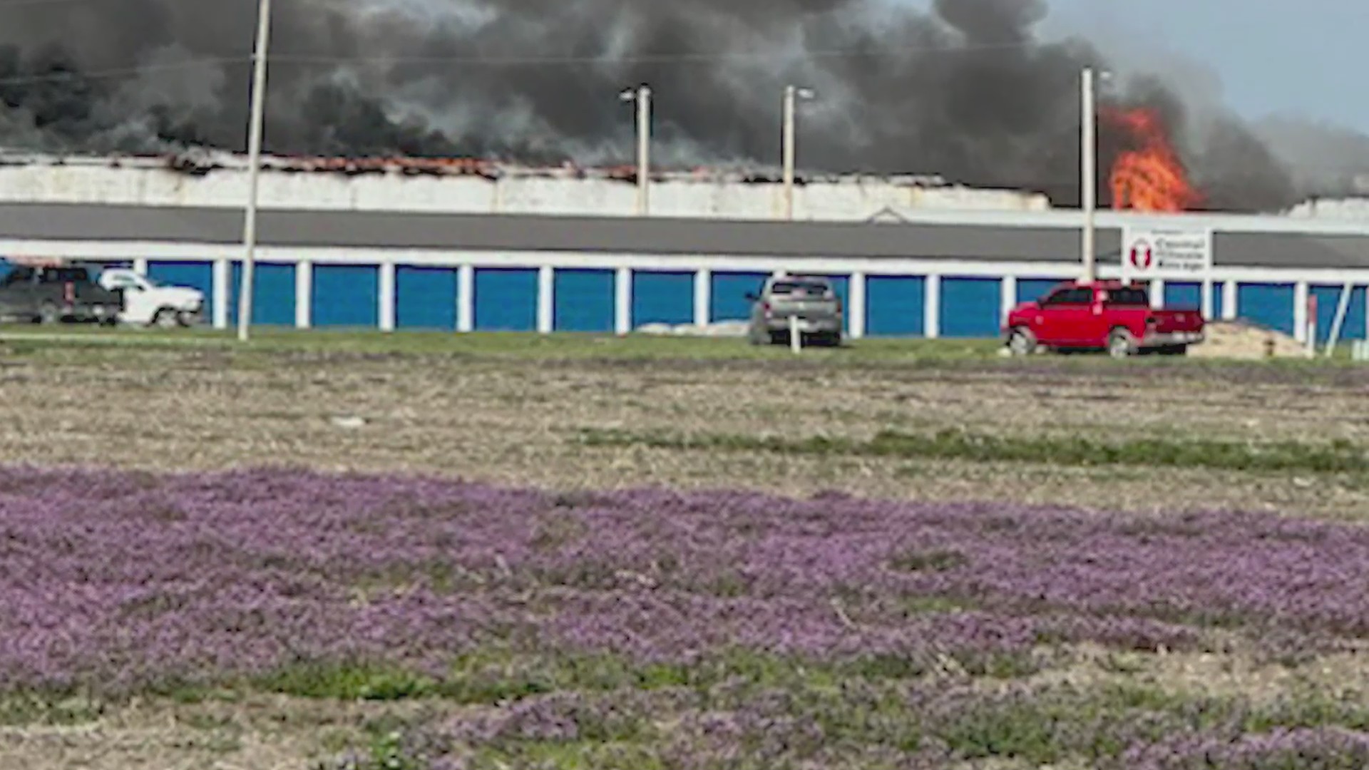 Fire at industrial site in Carlinville – FOX 2
