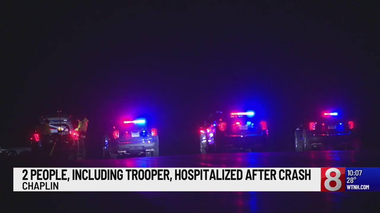 Connecticut State Police trooper injured in Chaplin crash