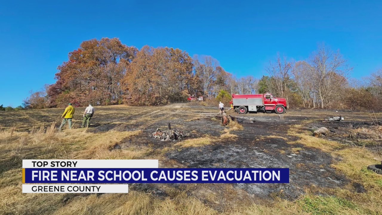 Students evacuated after apparent burning trash leads to Mosheim fire
