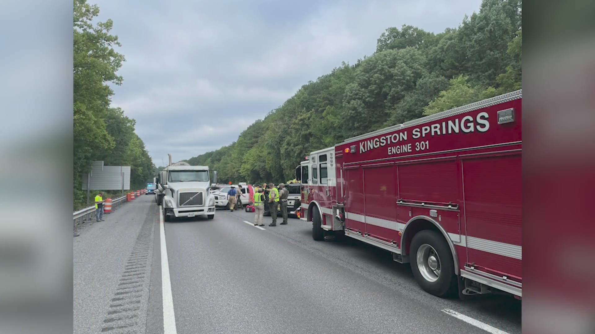 Deadly crash closes I40 in Kingston Springs WKRN News 2