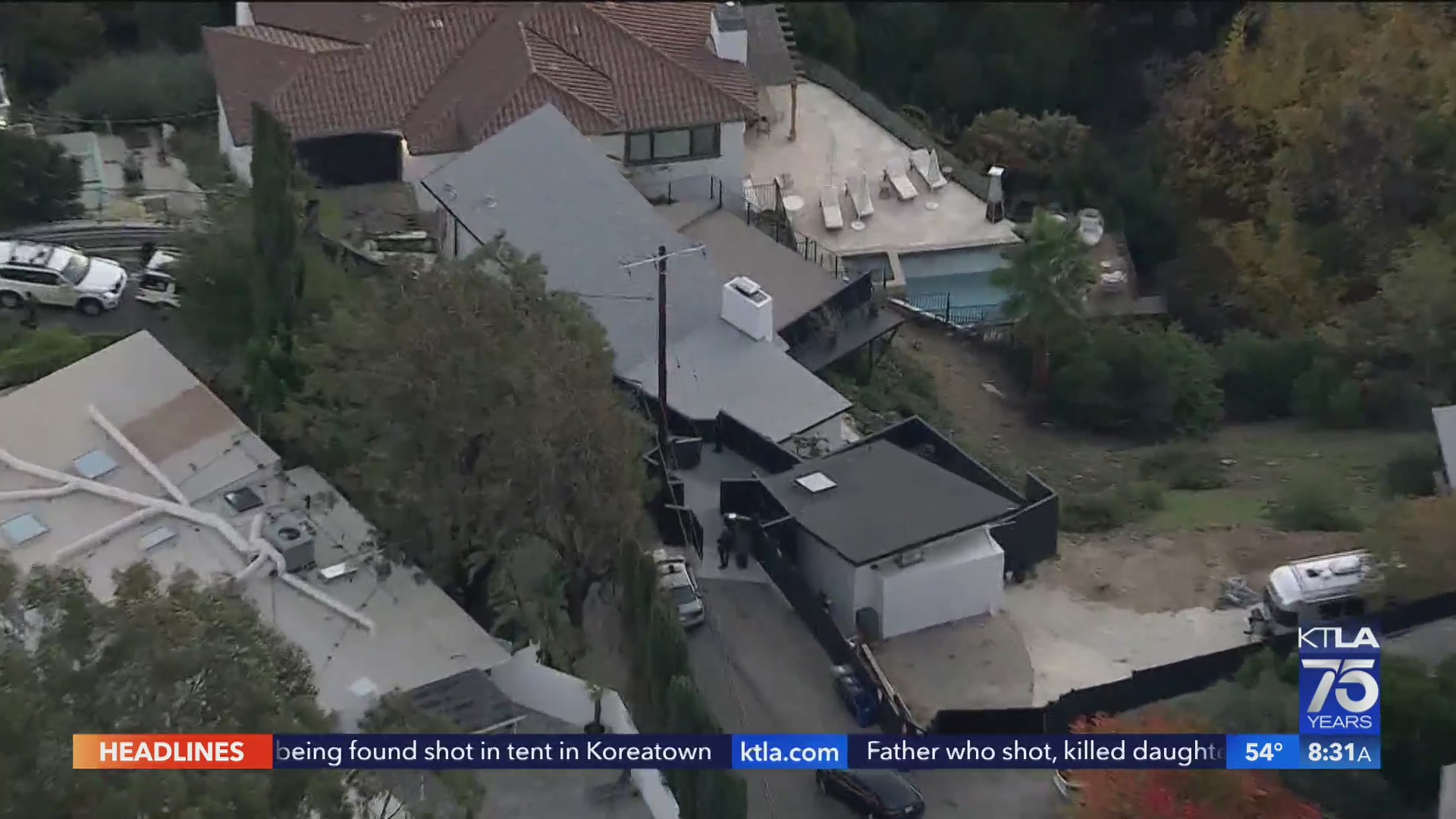 Police: $1M in property stolen in Hollywood Hills home invasion – KTLA