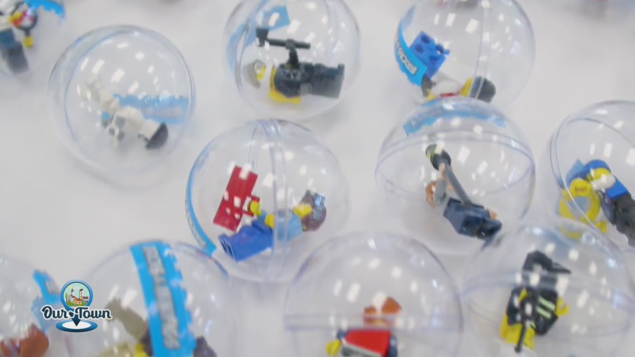 Bricks and Mini Figs 112723 WFRV Local 5 Green Bay, Appleton