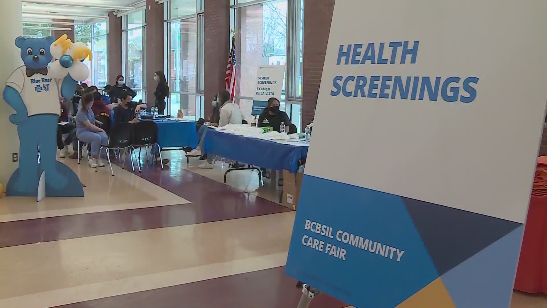 Blue Cross Blue Shield of Illinois partners with Cristo Rey HS for community care fair WGNTV