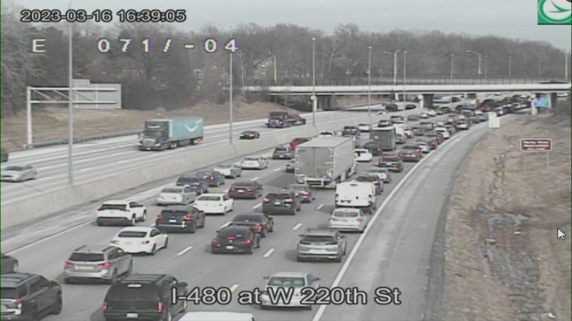 Crash delays traffic on I480 E near North Olmsted, Fairview Park Fox