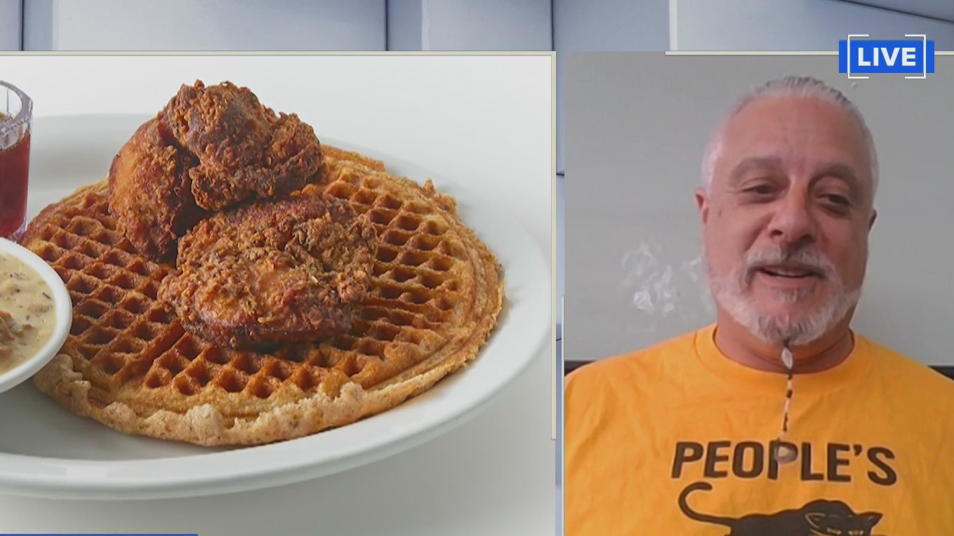 We Re Going To Feed Everyone Cafe Owner Gives Free Breakfast To