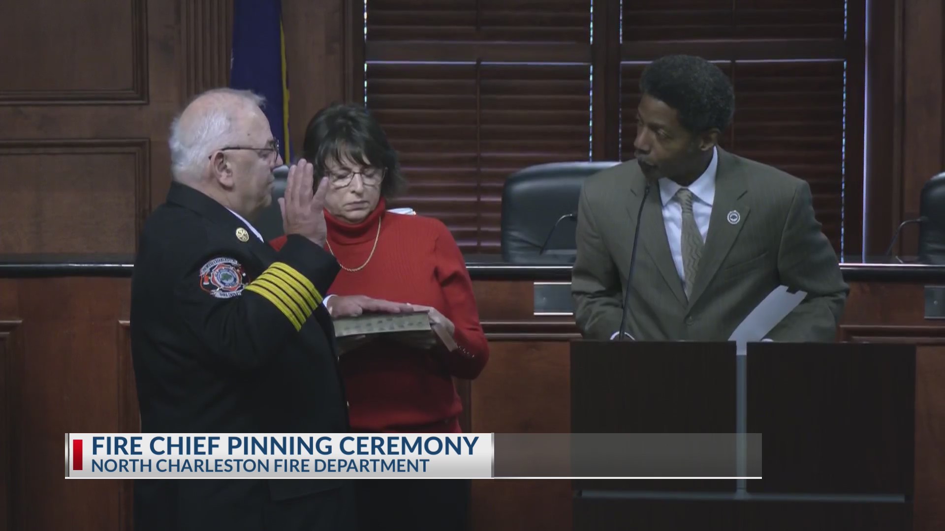 Pinning ceremony held for new North Charleston fire chief – WCBD News 2