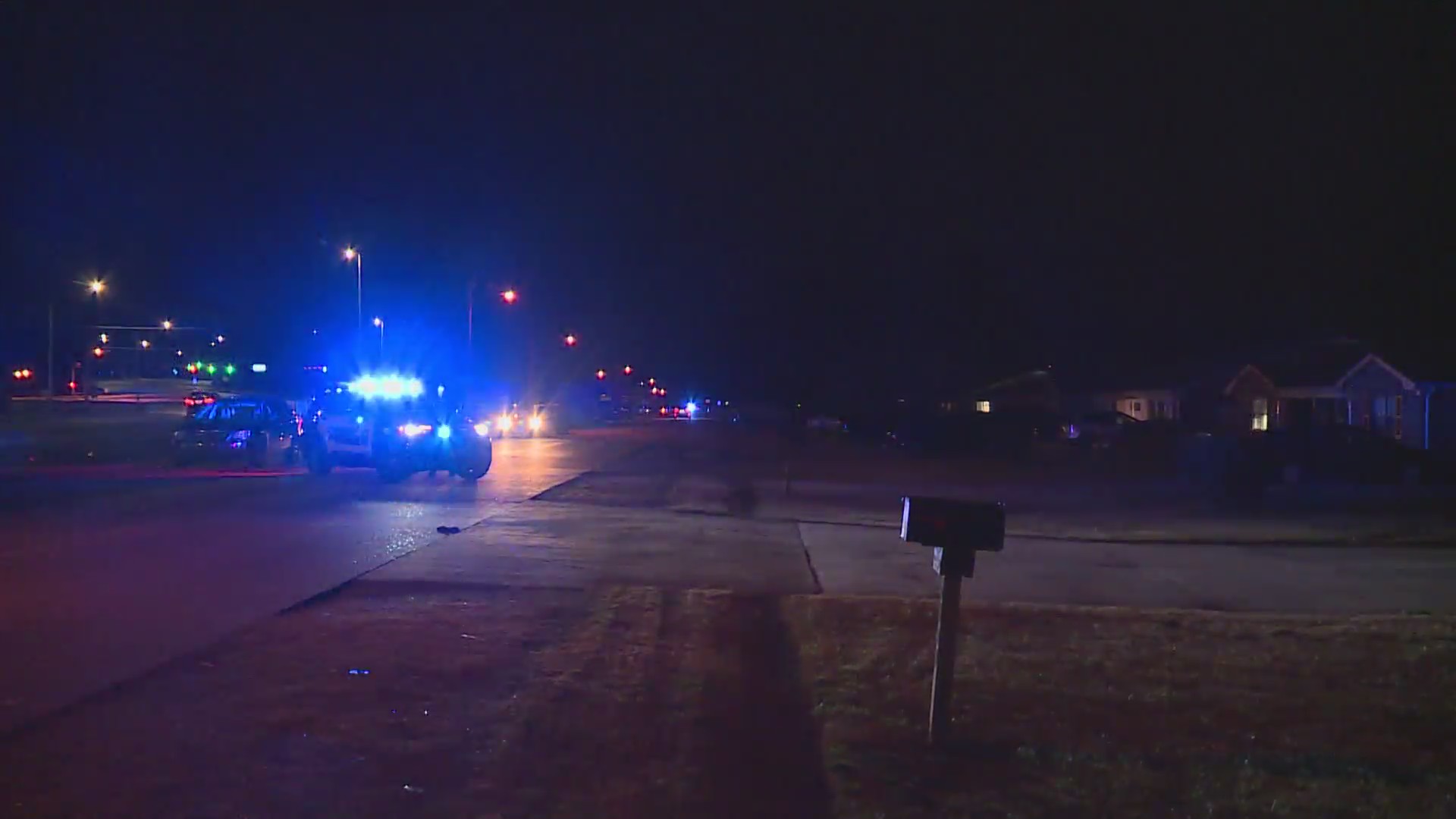 3 women injured, 2 in critical condition after overnight shooting in ...