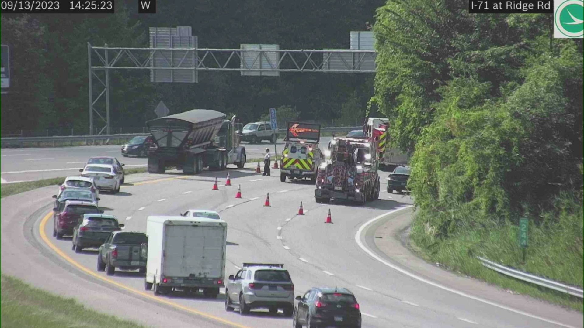 3 lanes closed on I-71 South in Cleveland – Fox 8 Cleveland WJW