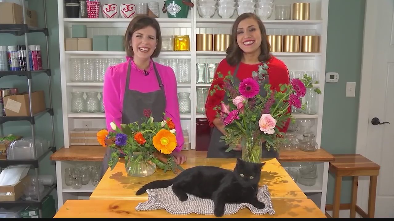 Terry Rye Flower arranging at Farmhouse Floral Design – NEWS10 ABC