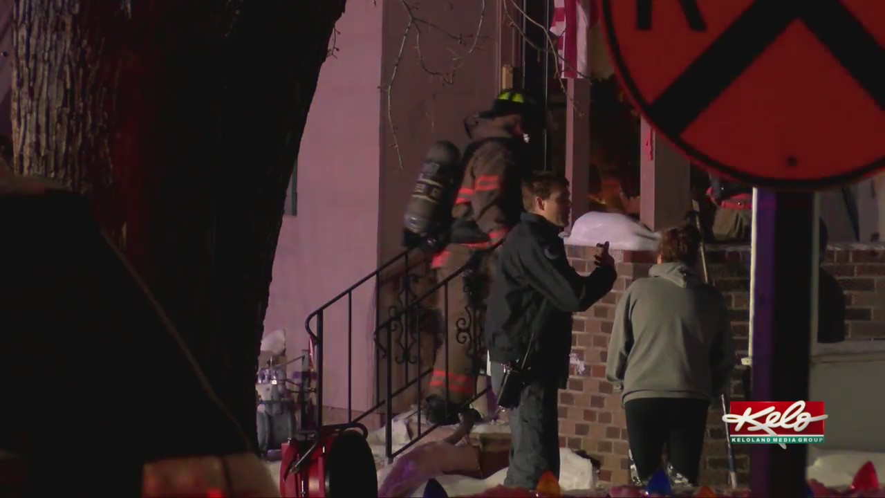Crews respond to early morning fire in Sioux Falls – KELOLAND.com