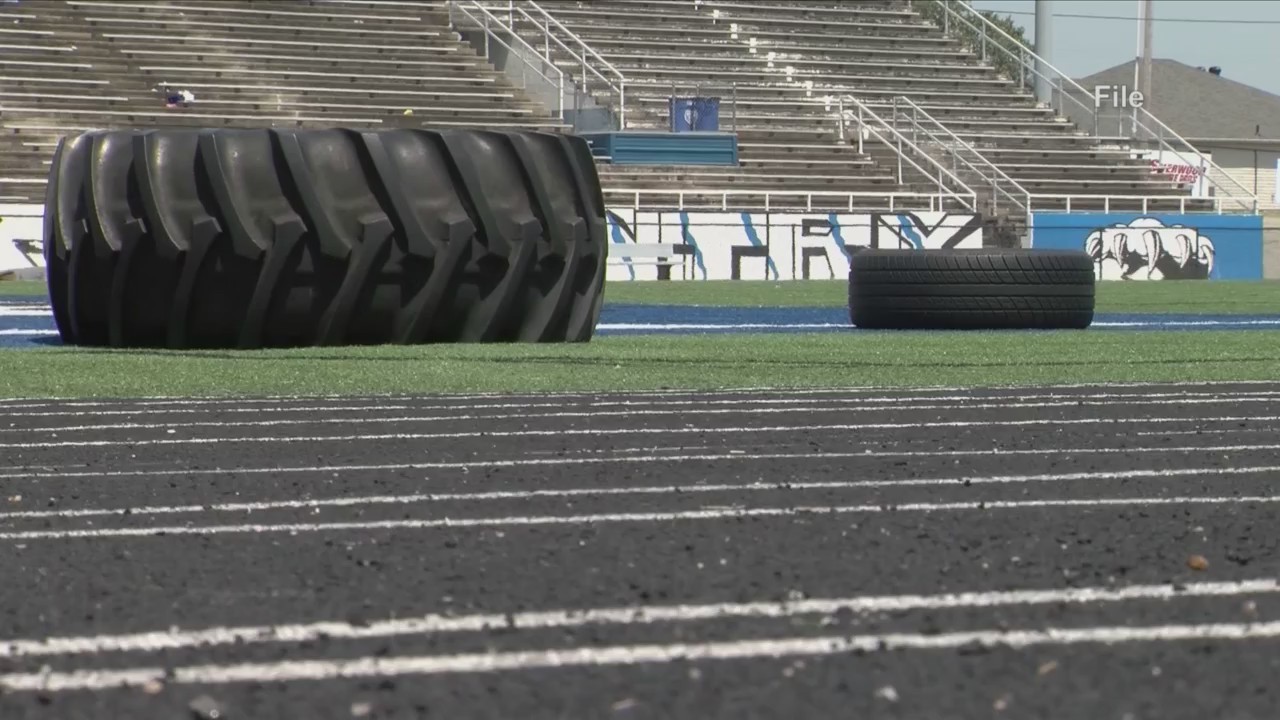 friday-football-games-start-times-pushed-back-in-arkansas-due-to-heat
