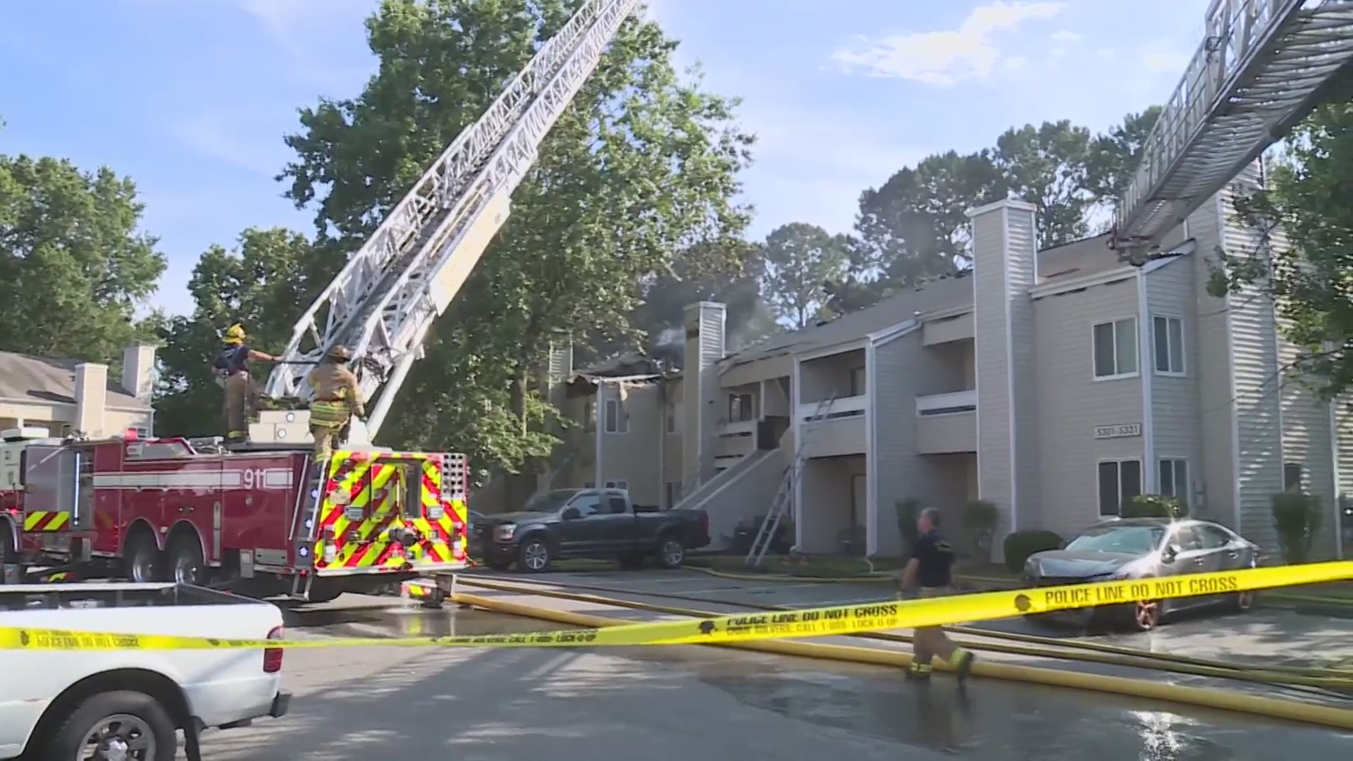 20 displaced after apartment fire in Virginia Beach