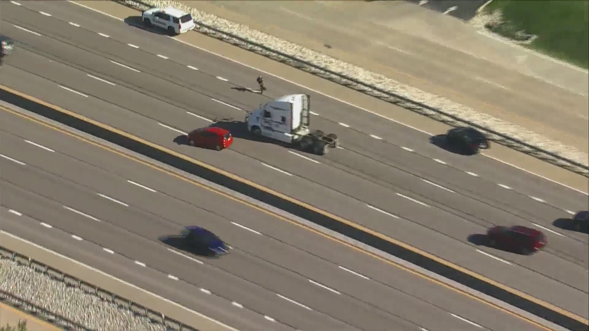Minnesota man steals semi-truck, leads to police chase in St. Louis ...