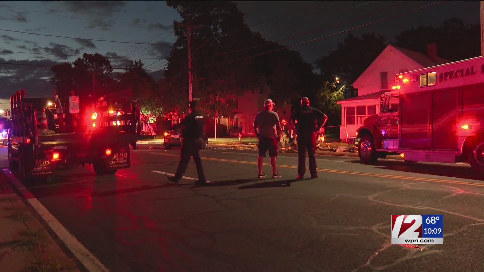 1 dead, 2 injured in East Providence crash – WPRI.com