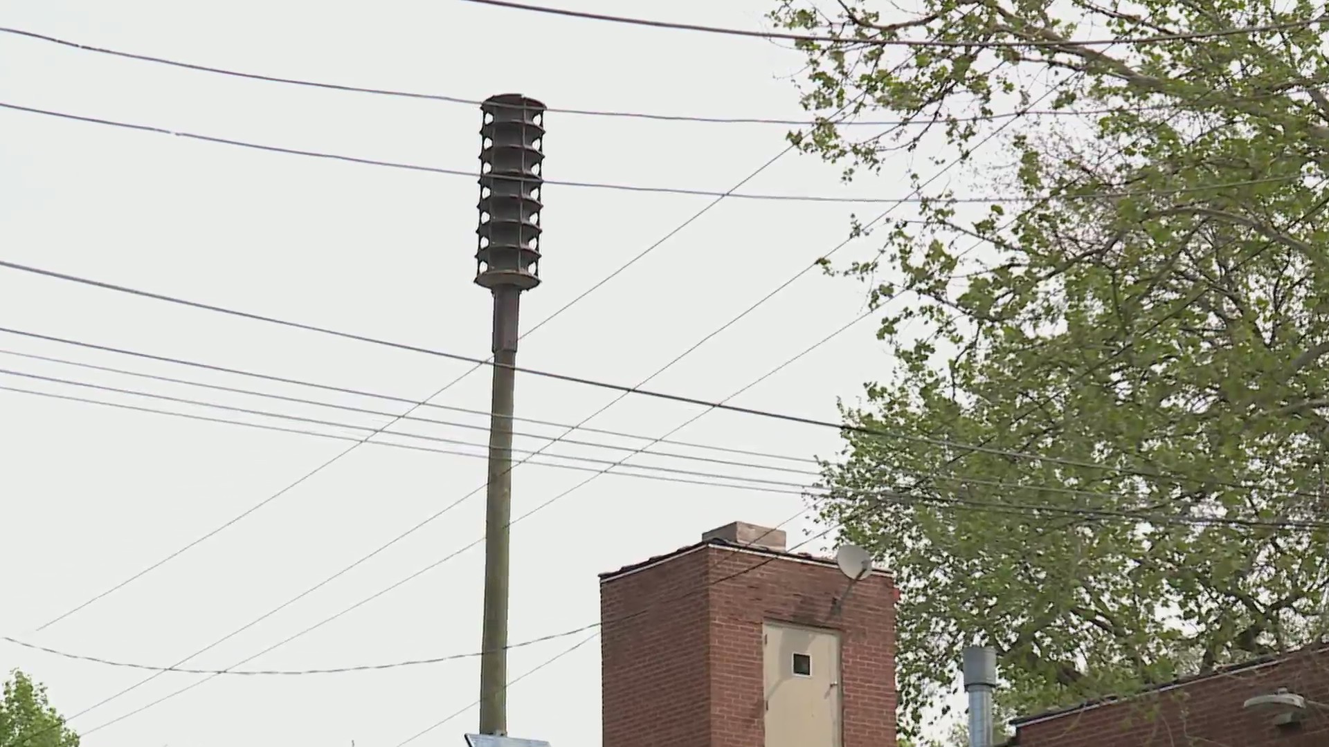 Man describes St. Louis outdoor sirens as ‘weak’ during test – FOX 2