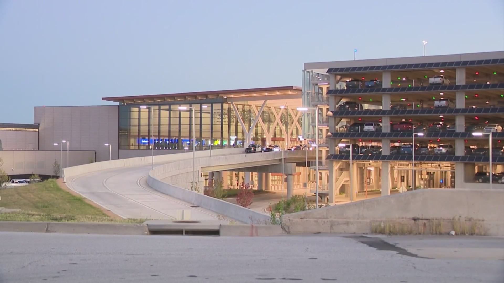 KCMO, USDOT focus on billions of proposed transit money - FOX 4 Kansas ...