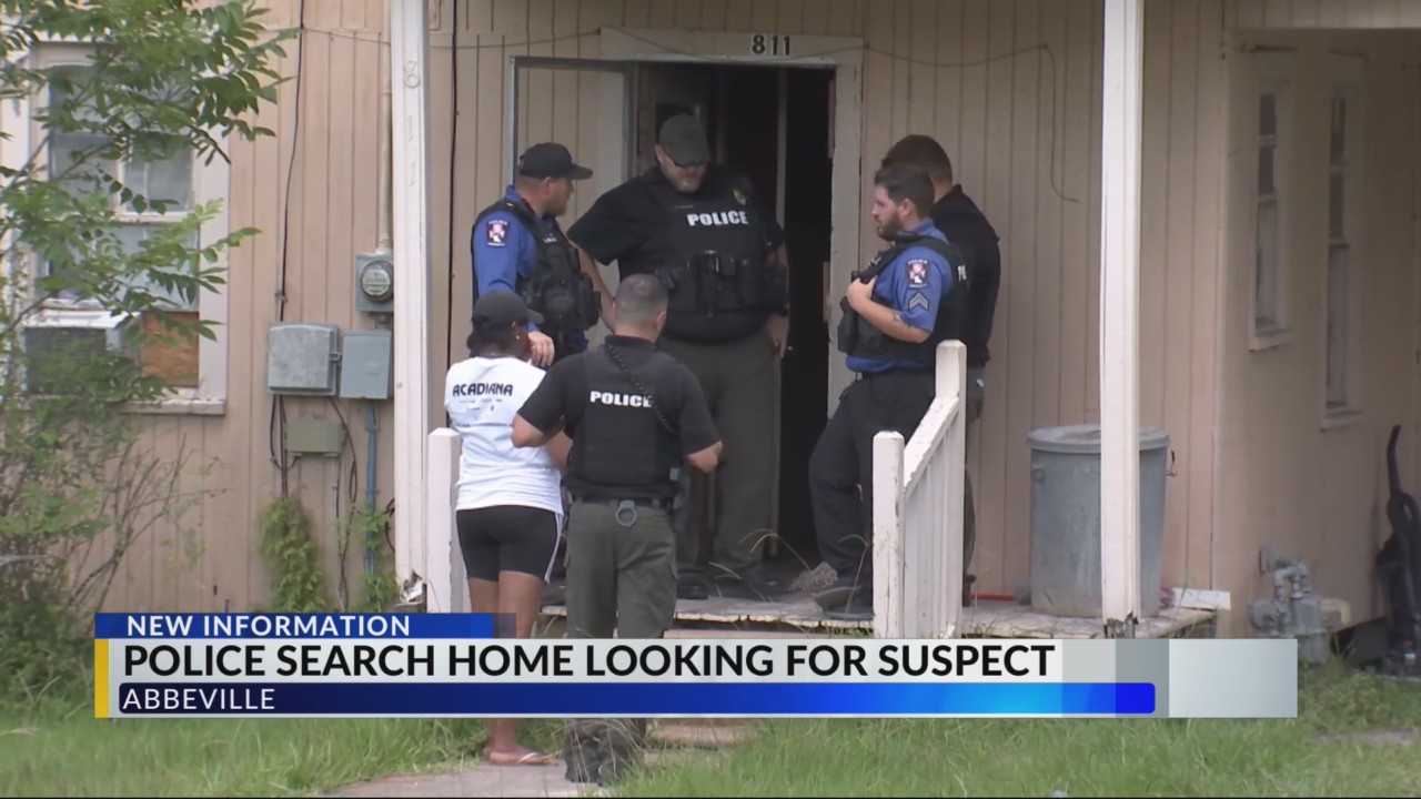 Abbeville Police surround home