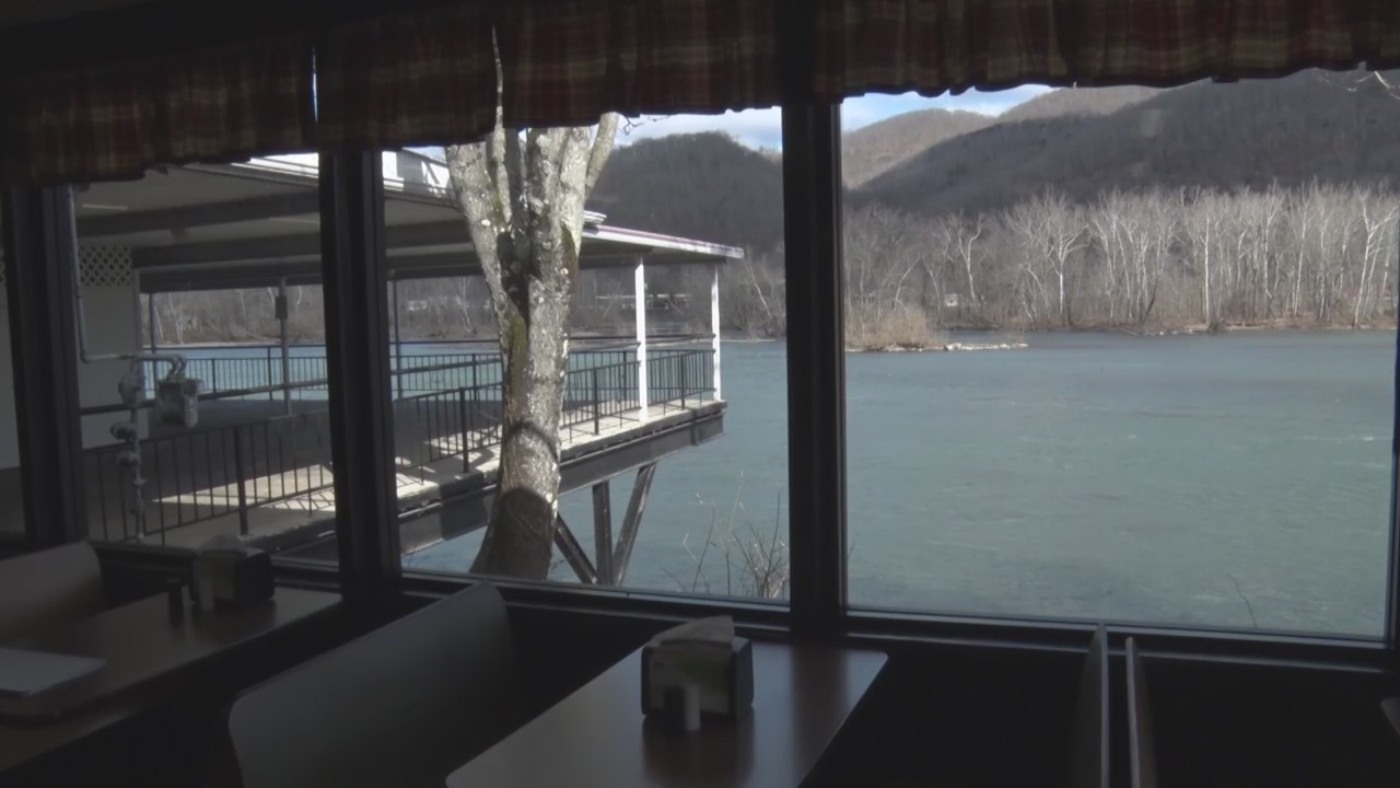 Kirks Restaurant In Hinton Set To ReOpen WVNS