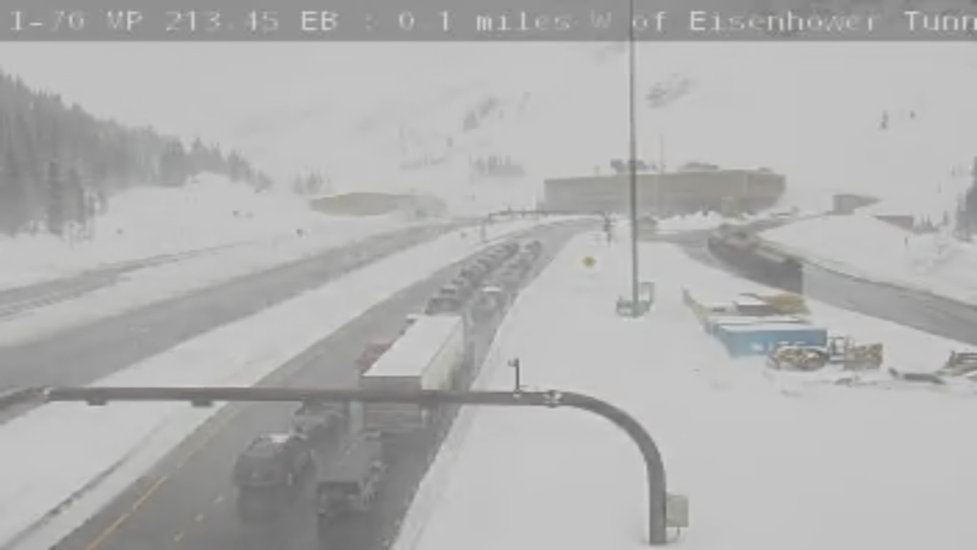 These Colorado roads are closed due to heavy mountain snow – FOX31 Denver