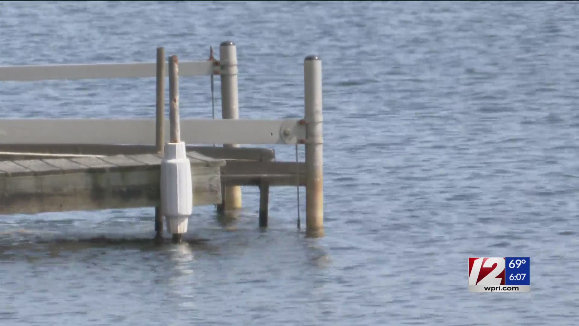 Johnson’s Pond owners demand town remove residents’ docks
