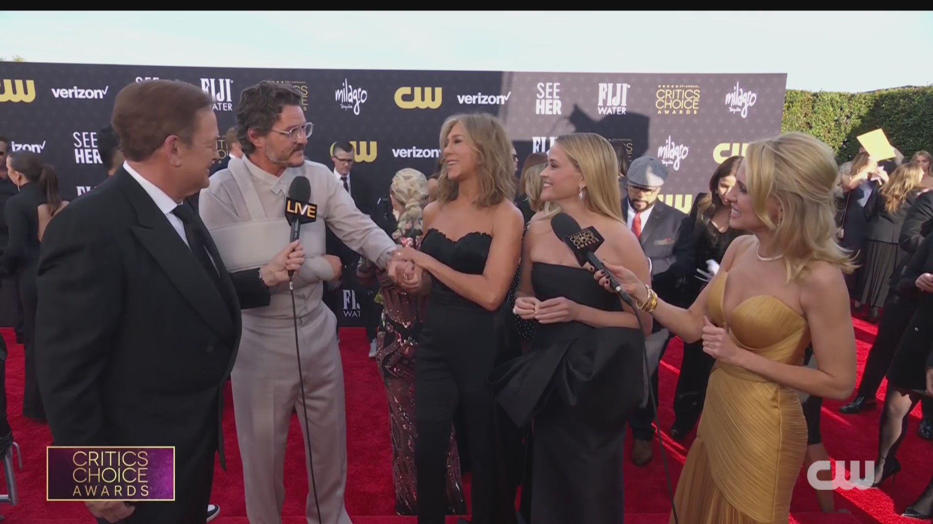 Critics Choice Awards Red Carpet: Jennifer Aniston, Reese Witherspoon ...